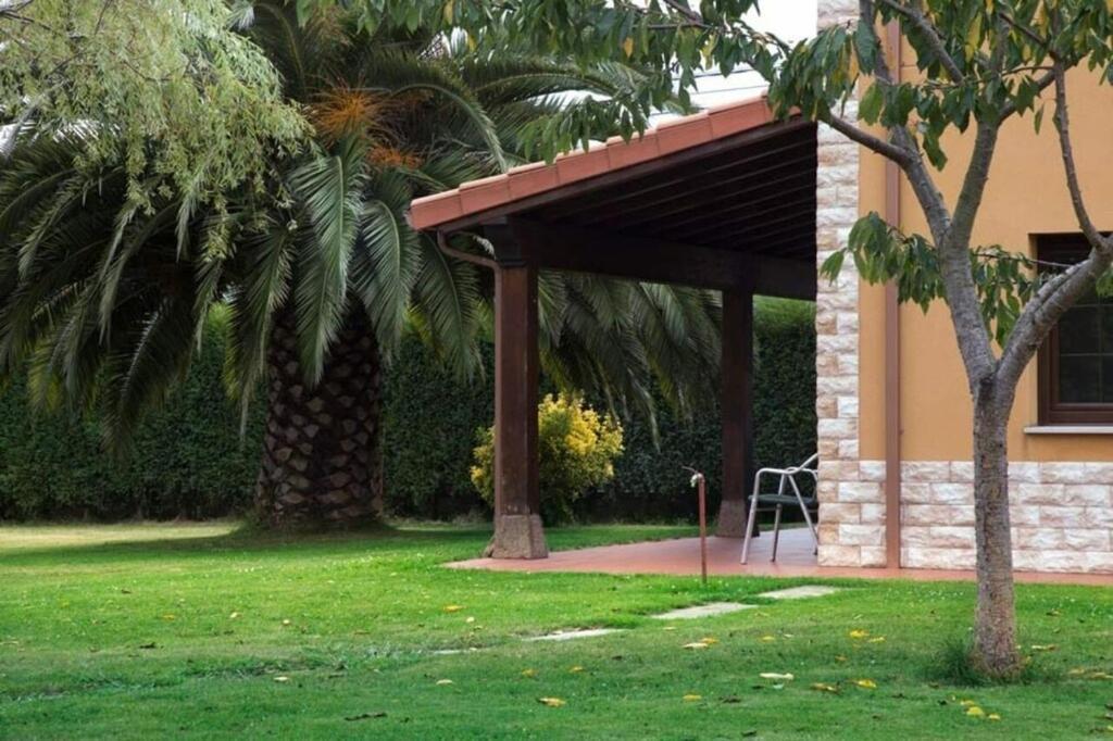 Villa Paula Aviles Exterior photo